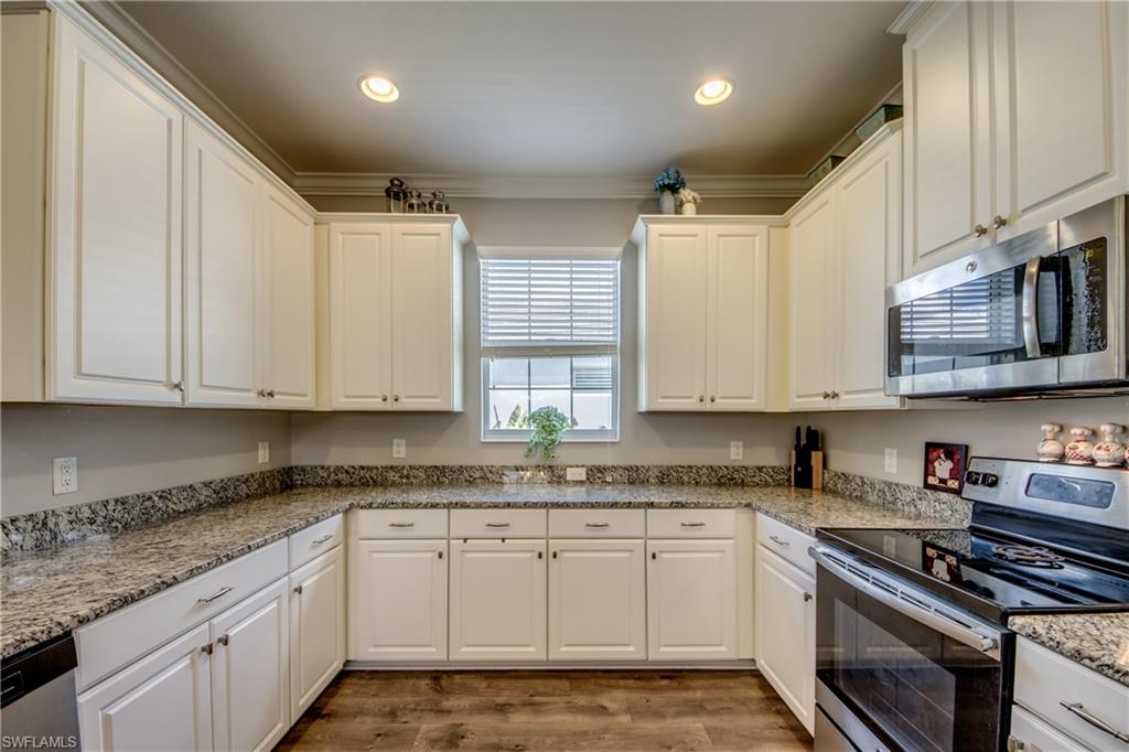 SANDOVAL - Residential