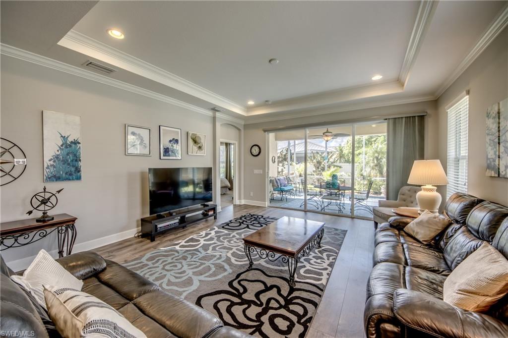 SANDOVAL - Residential