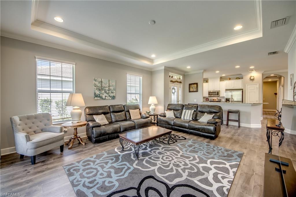SANDOVAL - Residential
