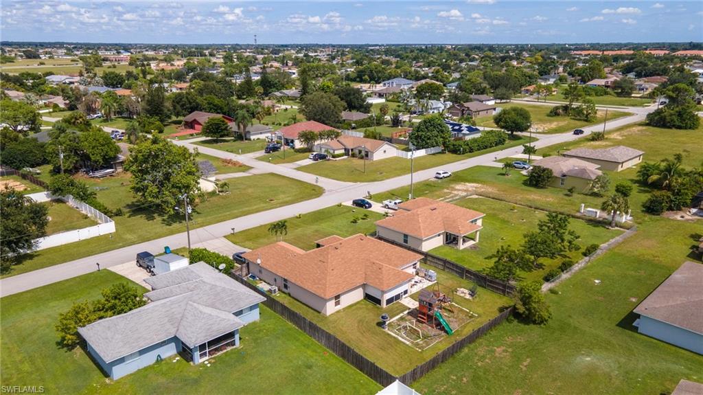 CAPE CORAL - Residential