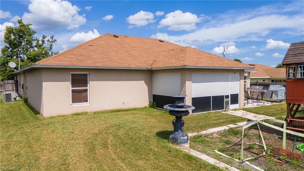 CAPE CORAL - Residential