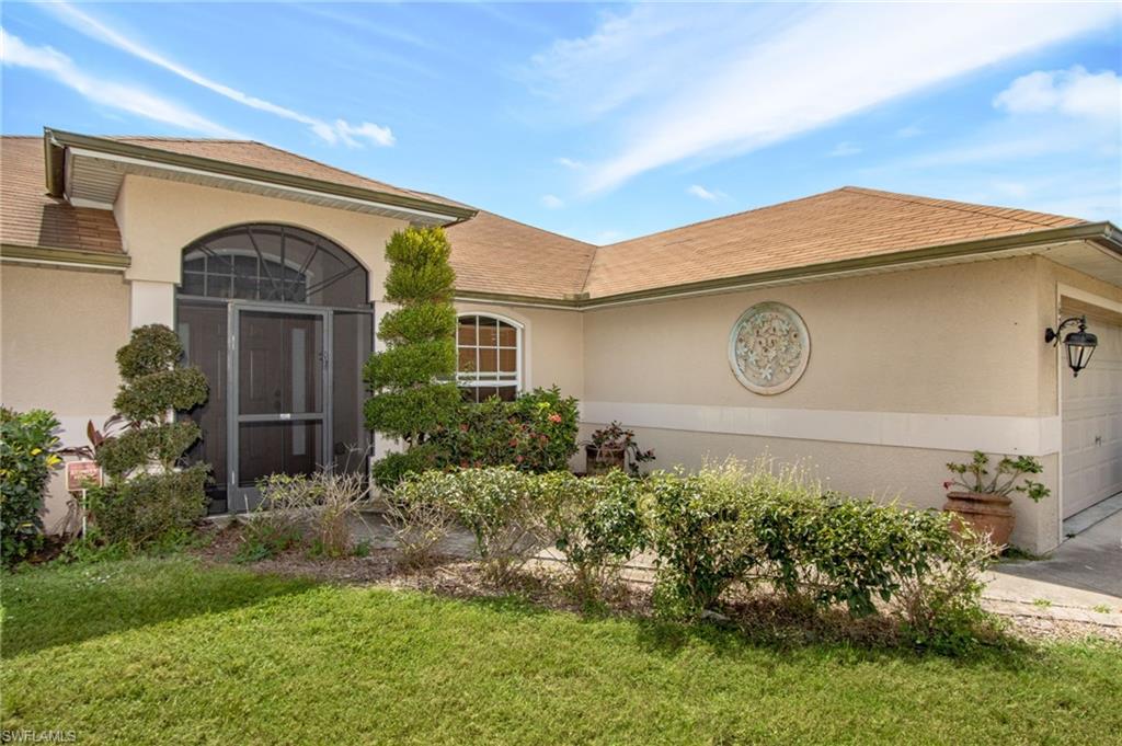 CAPE CORAL - Residential
