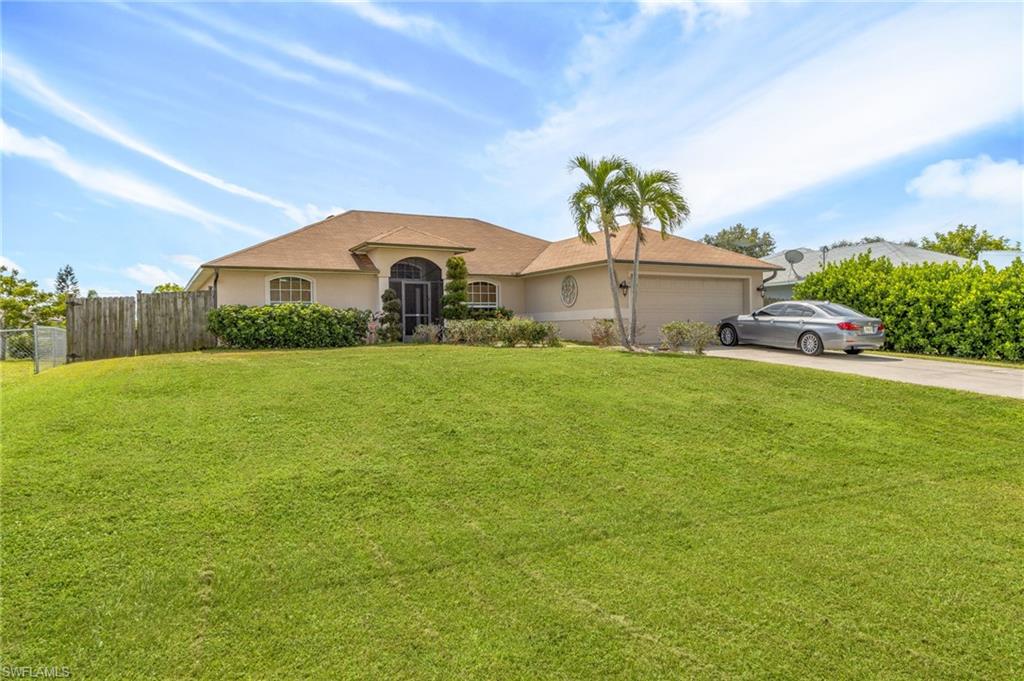 CAPE CORAL - Residential