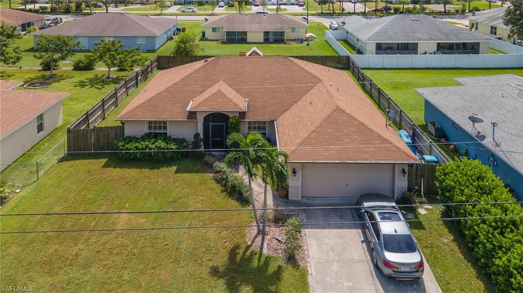CAPE CORAL - Residential