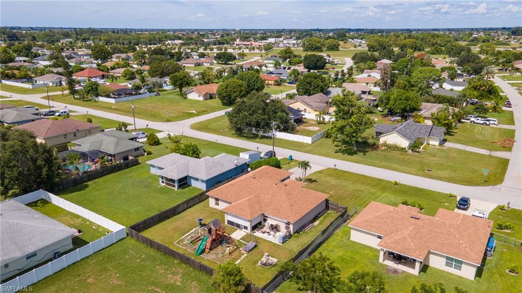CAPE CORAL - Residential