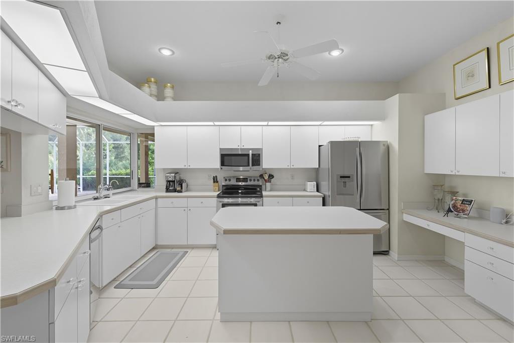 PELICAN LANDING - Residential Lease