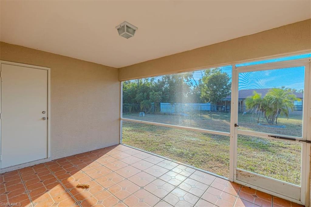 CAPE CORAL - Residential