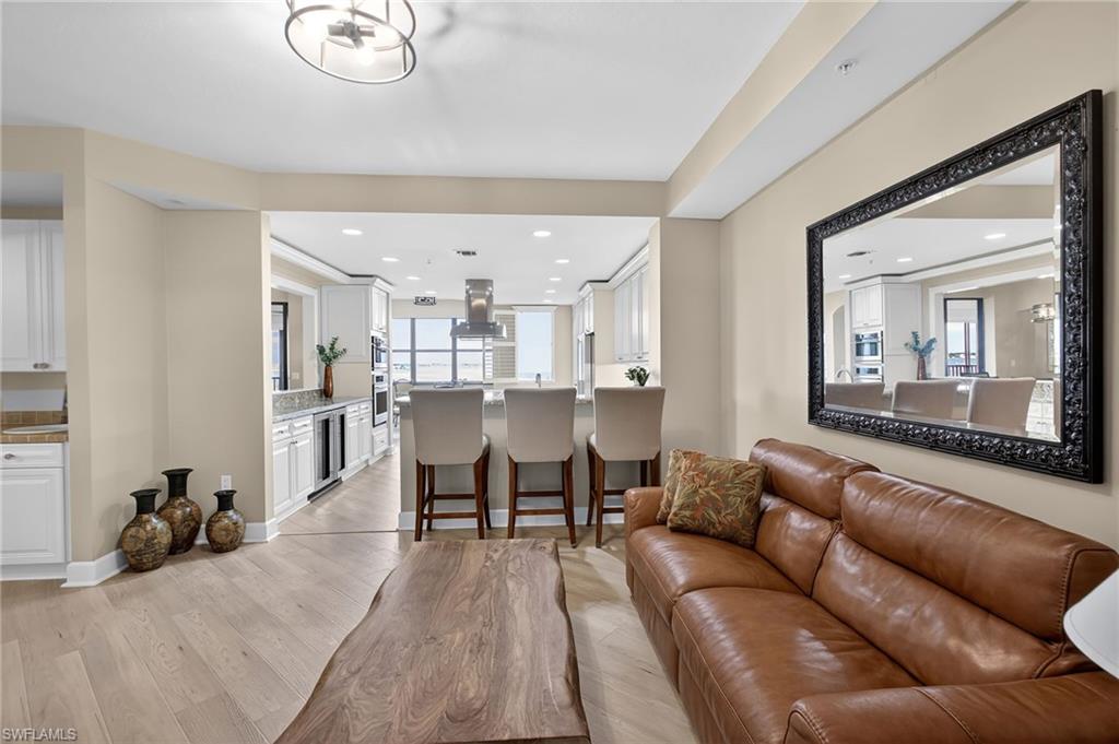 PALMAS DEL SOL - Residential