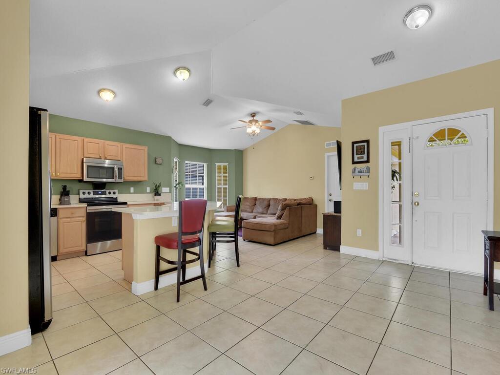 GOLDEN GATE ESTATES - Residential