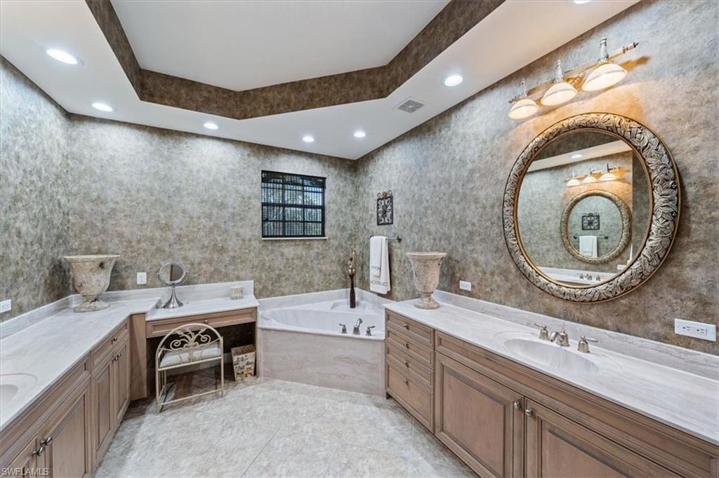 INDIGO SHORES - Residential