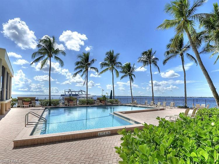 POINTE ROYALE - Residential