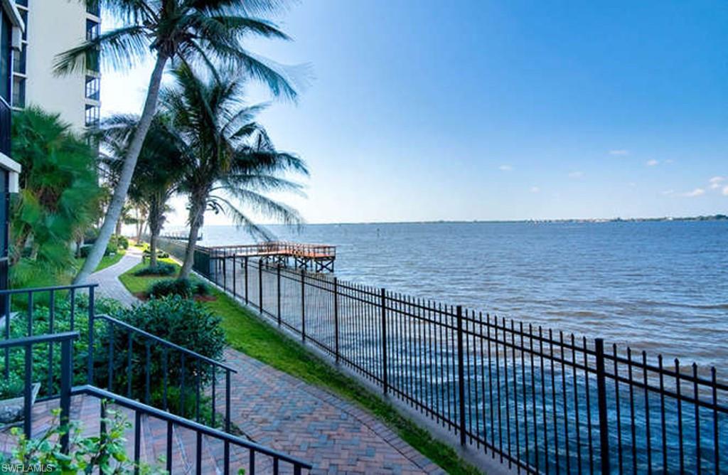 POINTE ROYALE - Residential