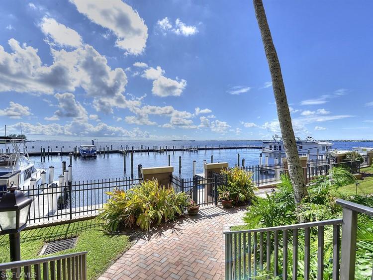 POINTE ROYALE - Residential