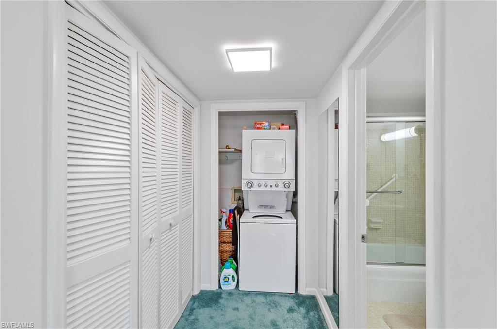 HIGH POINT COUNTRY CLUB - Residential Lease