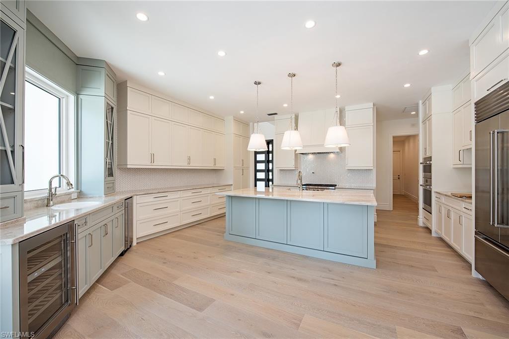 ESTATES AT GREY OAKS - Residential