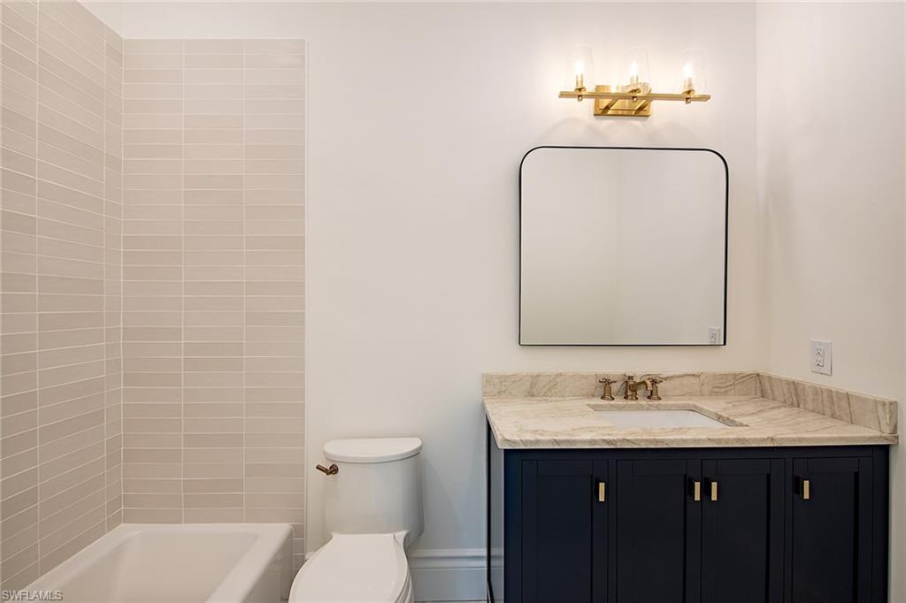 ESTATES AT GREY OAKS - Residential