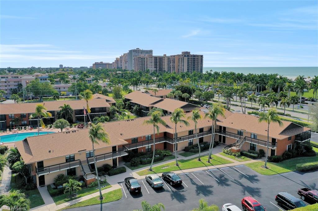 MARINER APTS MARCO ISLAND - Residential