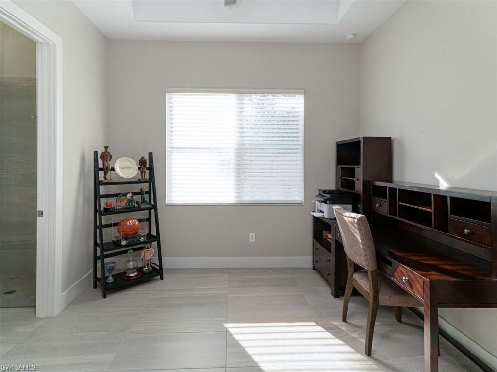 NAPLES PARK - Residential