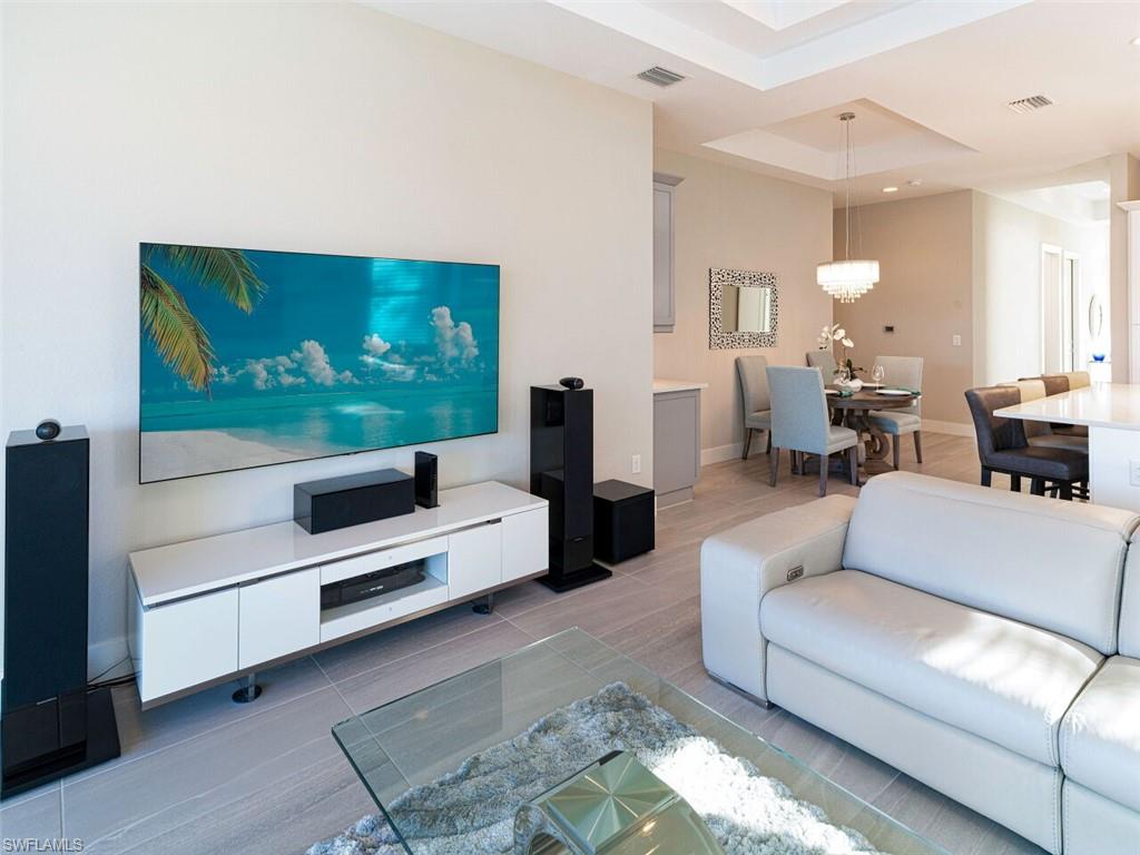 NAPLES PARK - Residential