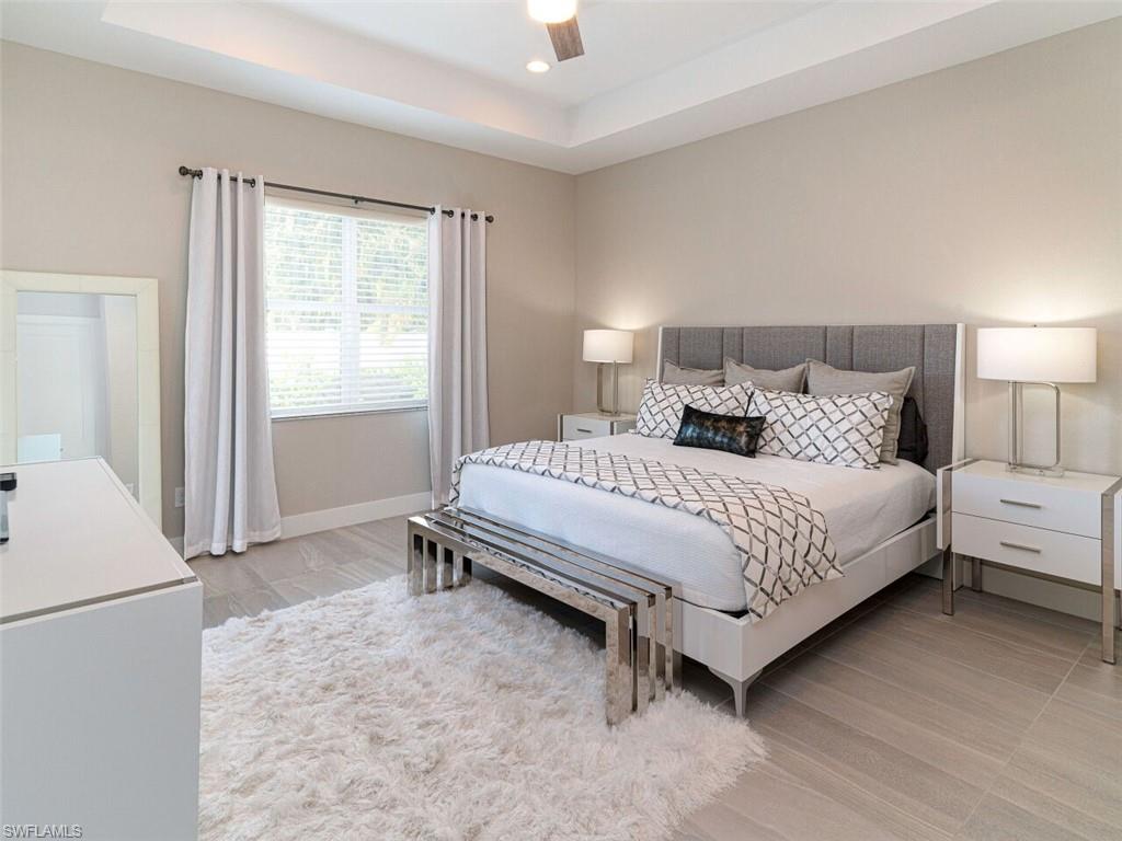 NAPLES PARK - Residential