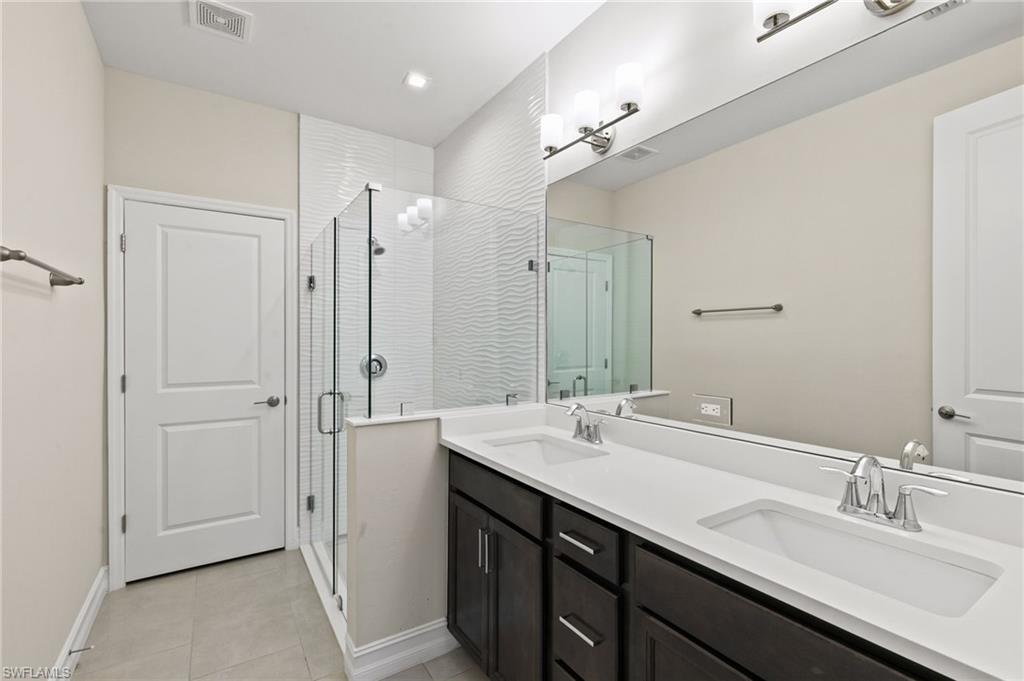 VANDERBILT RESERVE - Residential