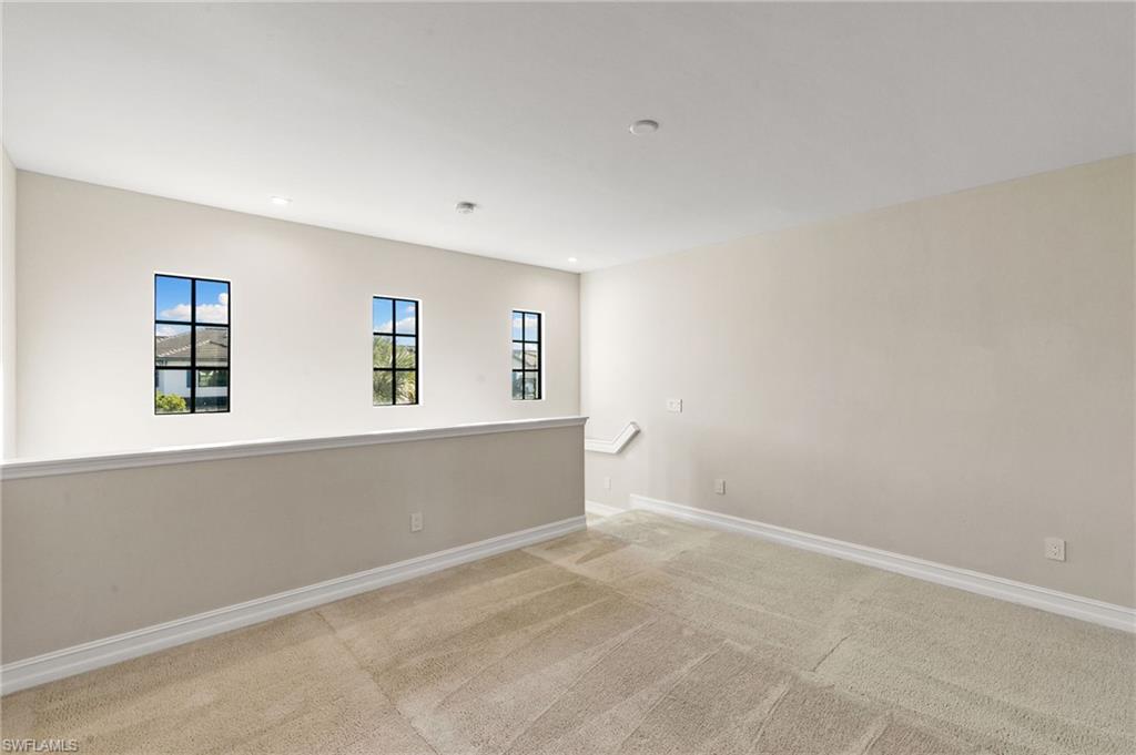 VANDERBILT RESERVE - Residential