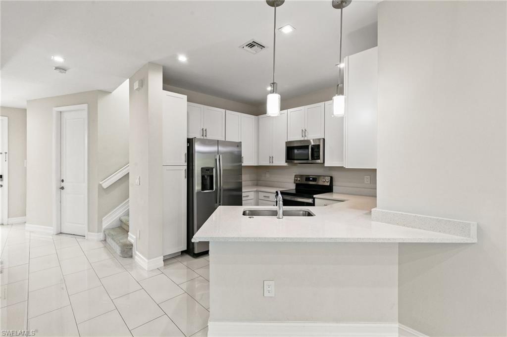 VANDERBILT RESERVE - Residential