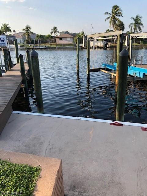 CORAL DEL RIO CONDO - Residential