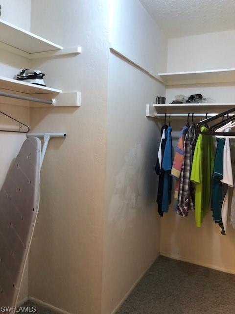 CORAL DEL RIO CONDO - Residential