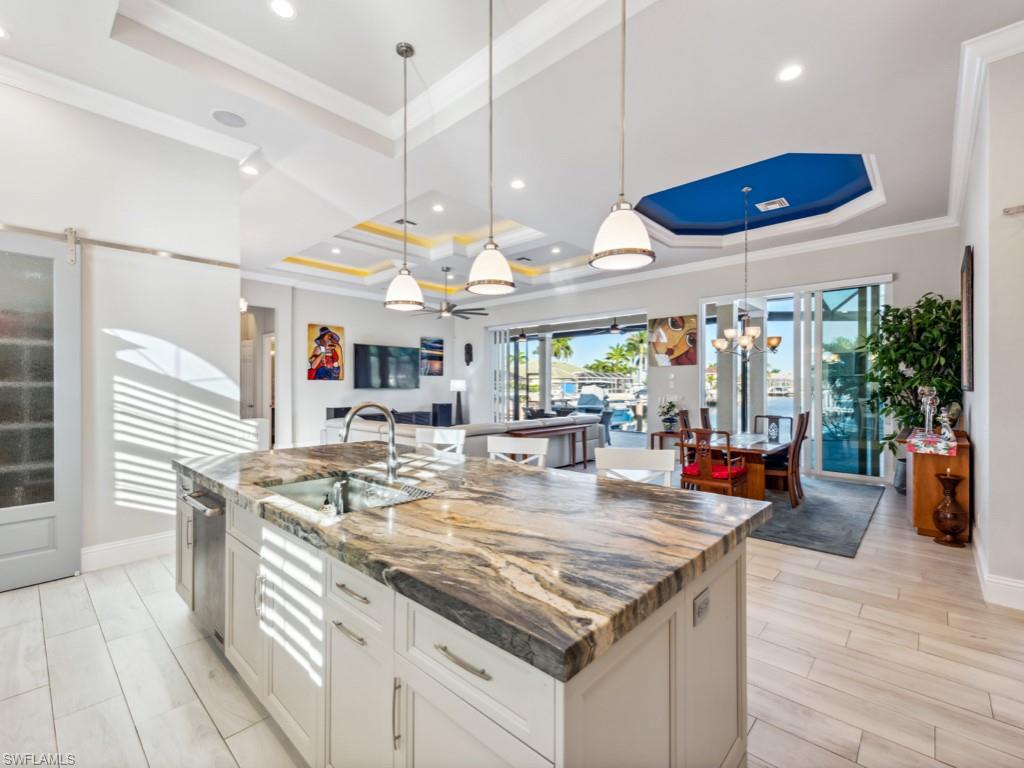 MARCO ISLAND - Residential