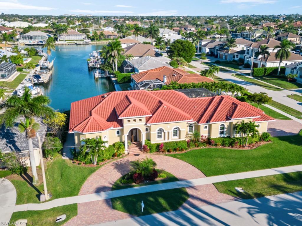 MARCO ISLAND - Residential