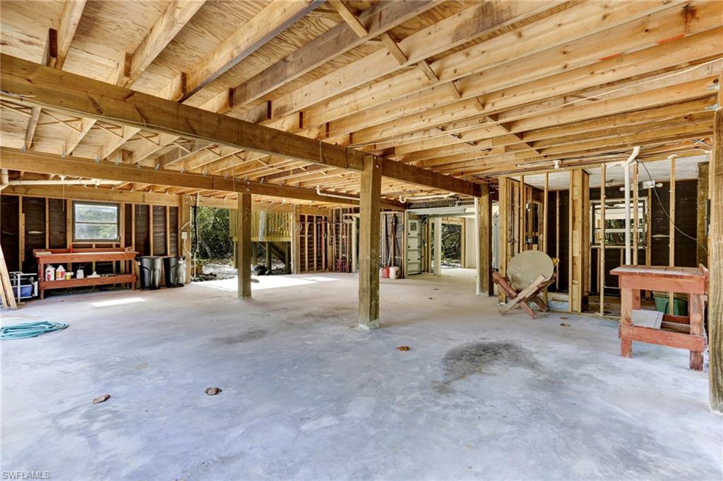 METES AND BOUNDS - Residential