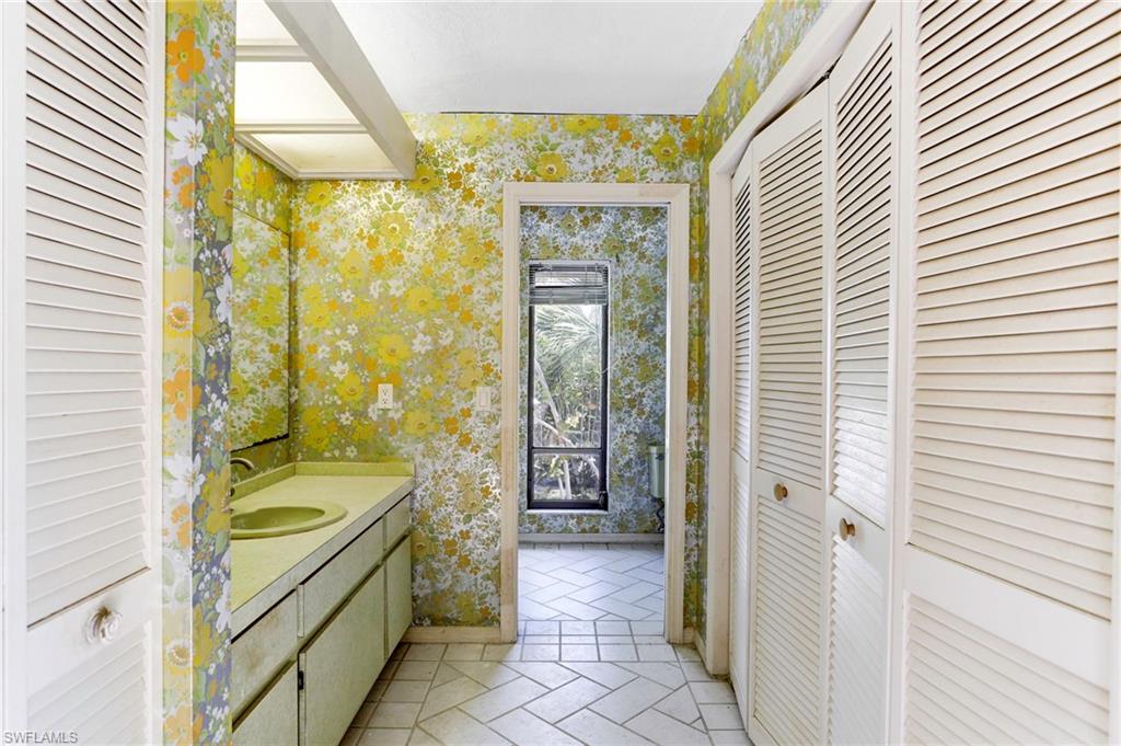 METES AND BOUNDS - Residential