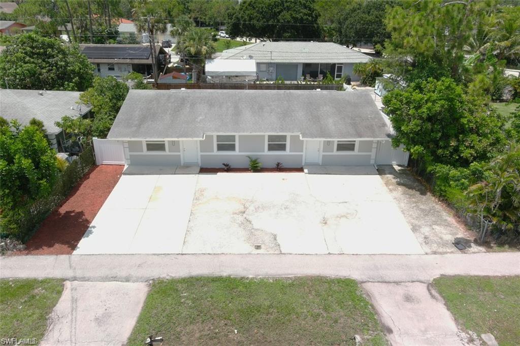 PINE VIEW VILLAS - Residential