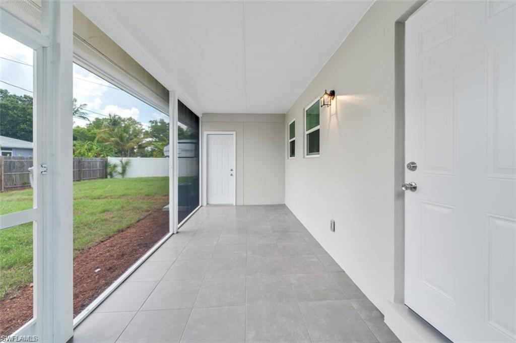 PINE VIEW VILLAS - Residential