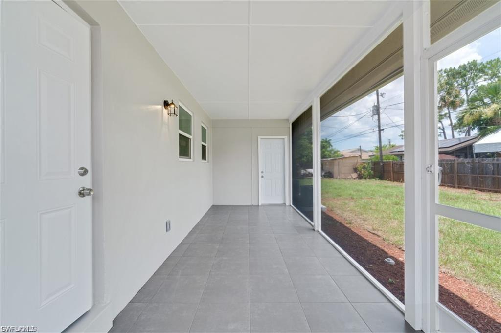 PINE VIEW VILLAS - Residential