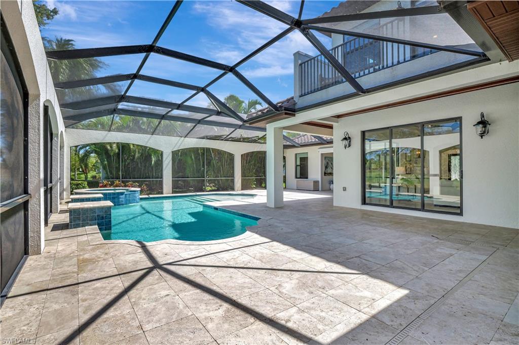3301 Runaway LN