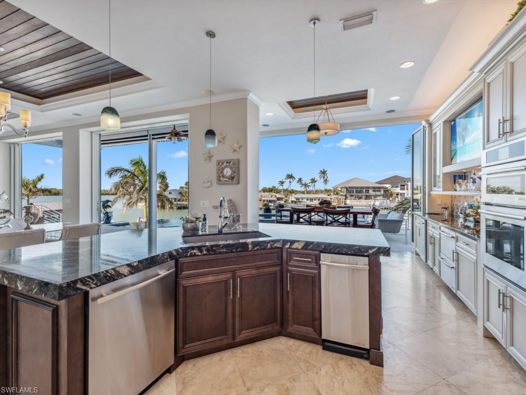 ISLES OF CAPRI - Residential