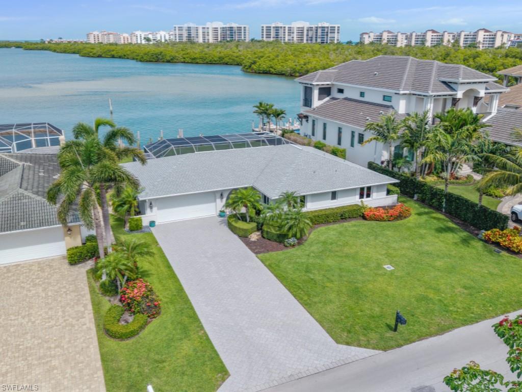 MARCO BEACH - Residential