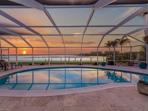 1112 Edington PL MARCO ISLAND FL 34145