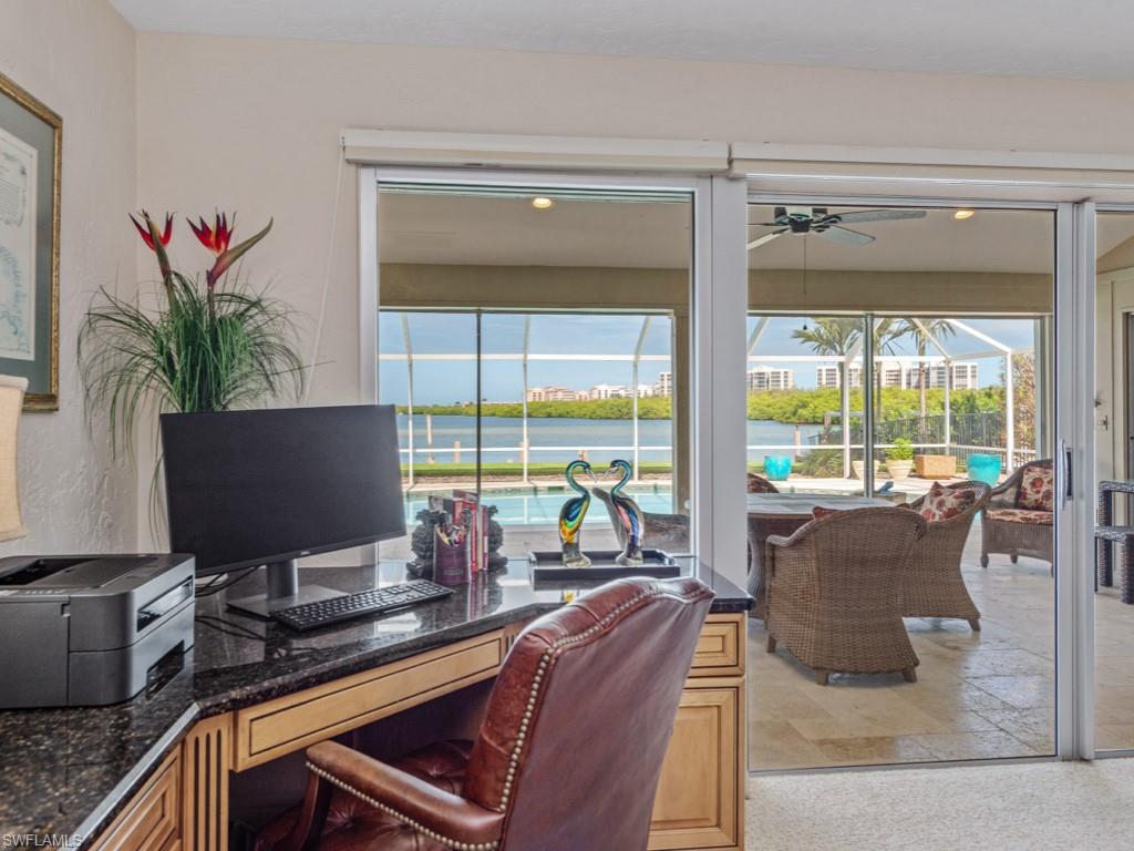 MARCO BEACH - Residential