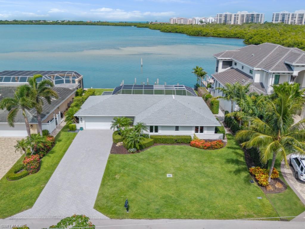 MARCO BEACH - Residential