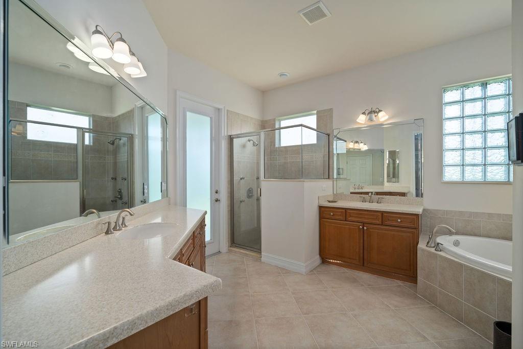 HERITAGE BAY - Residential