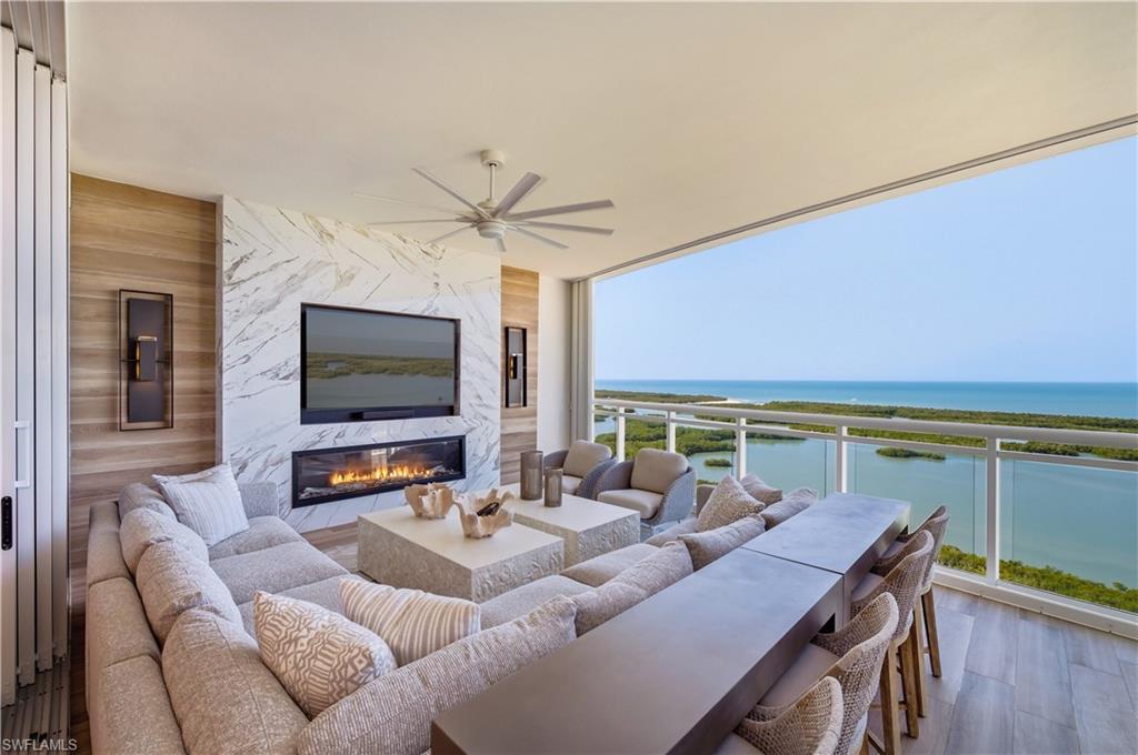 KALEA BAY TOWER 400 - Residential