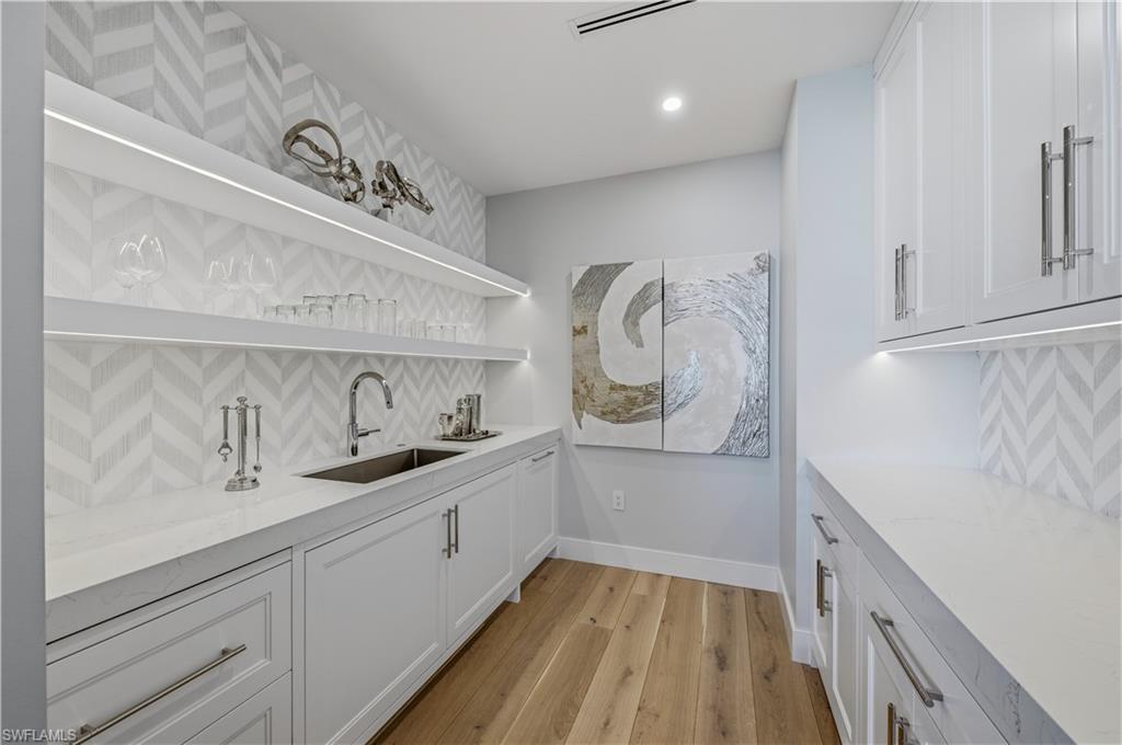 KALEA BAY TOWER 400 - Residential