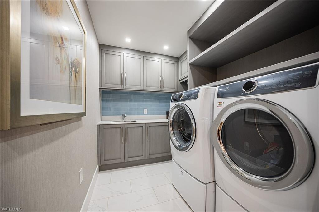 KALEA BAY TOWER 100 - Residential