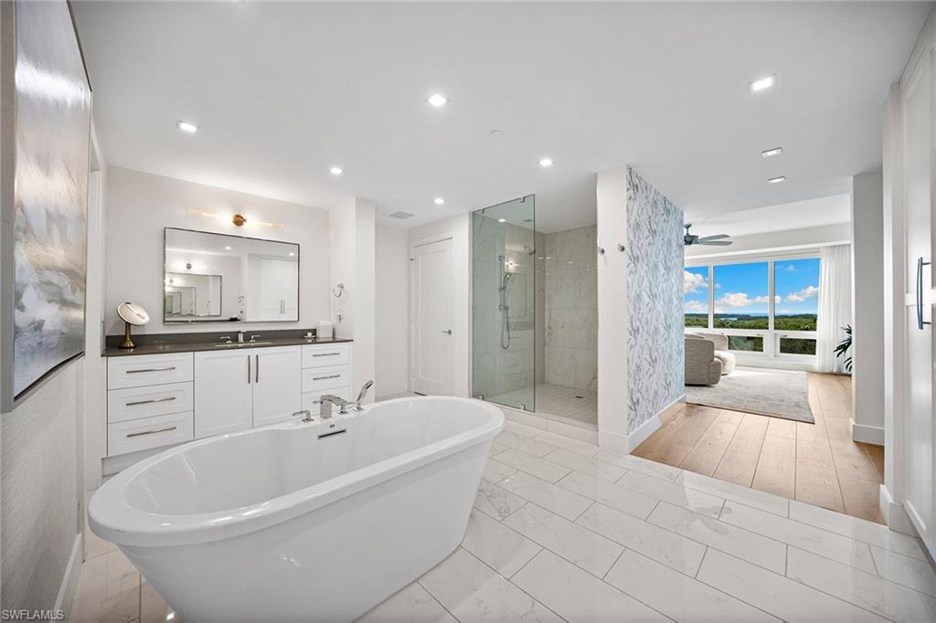 KALEA BAY TOWER 100 - Residential