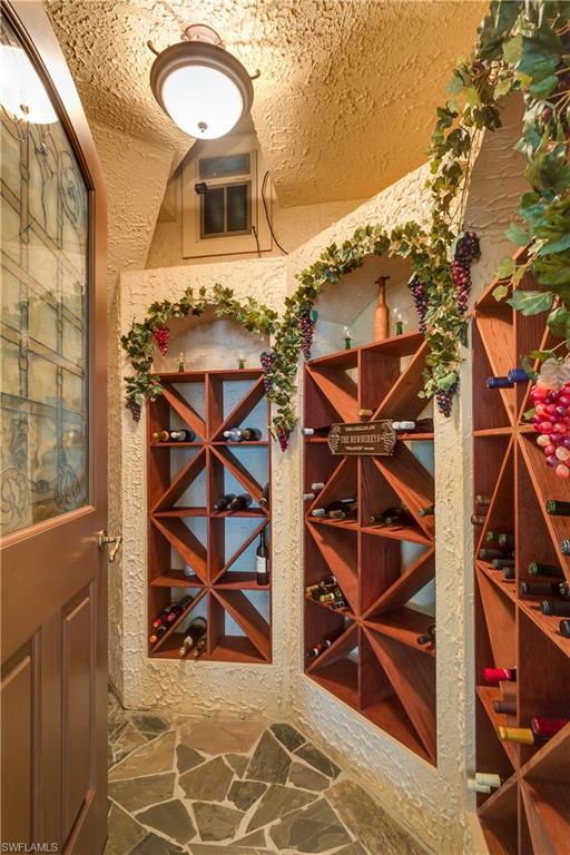 QUAIL WEST - Residential