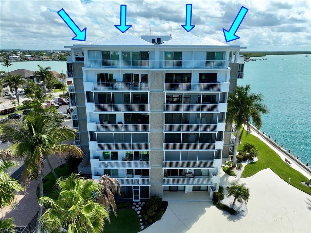 Photo of 60 Pelican ST W #804, NAPLES, FL 34113 (MLS # 226019304)