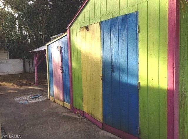 SAN CARLOS PARK - Residential